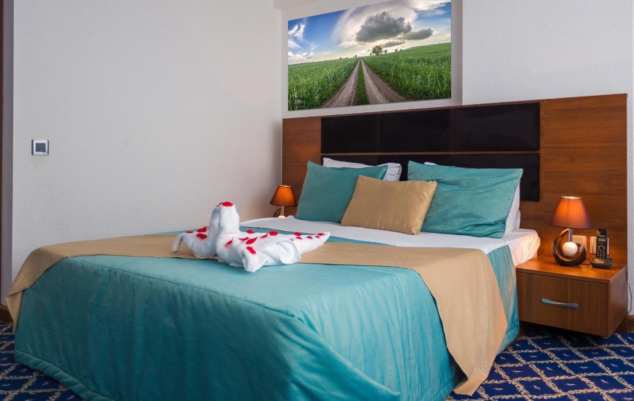 Demir Yol Plaza Hotel Baku Exterior foto